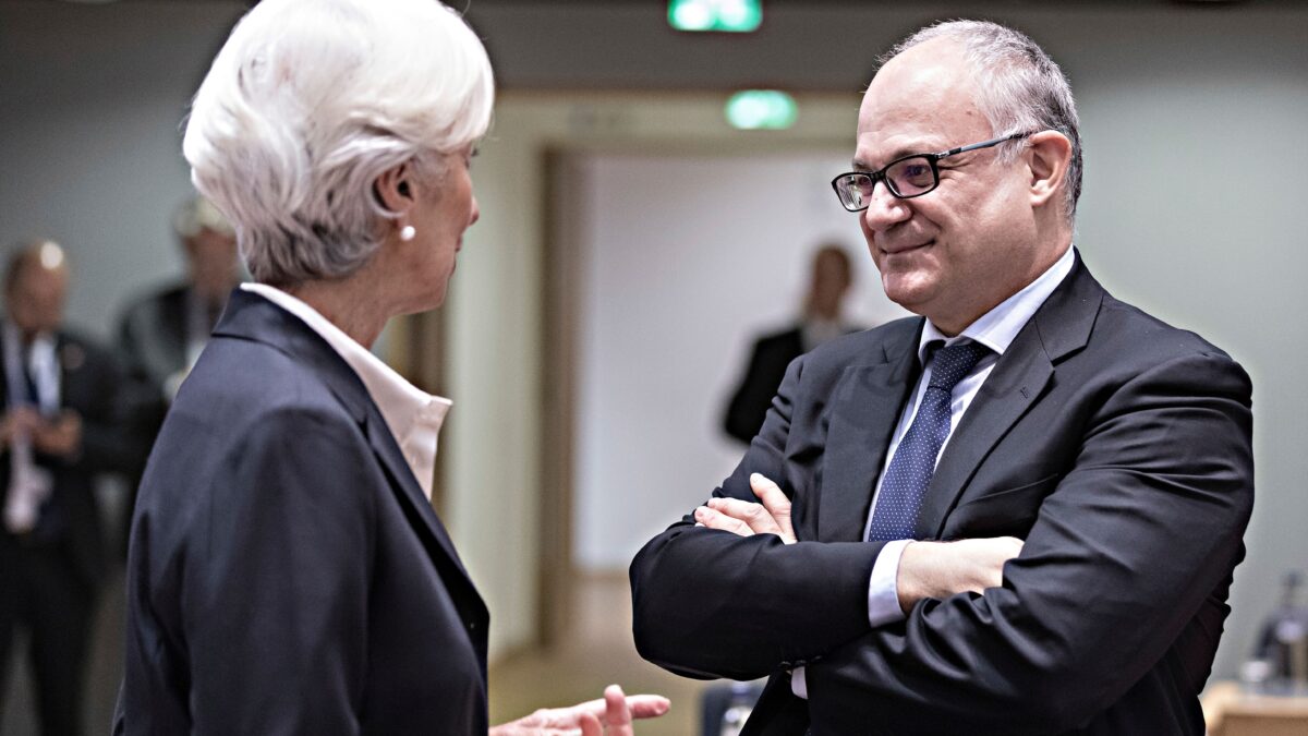Nel Def calcoli sbagliati sul deficit. Ammanettati così i prossimi governi