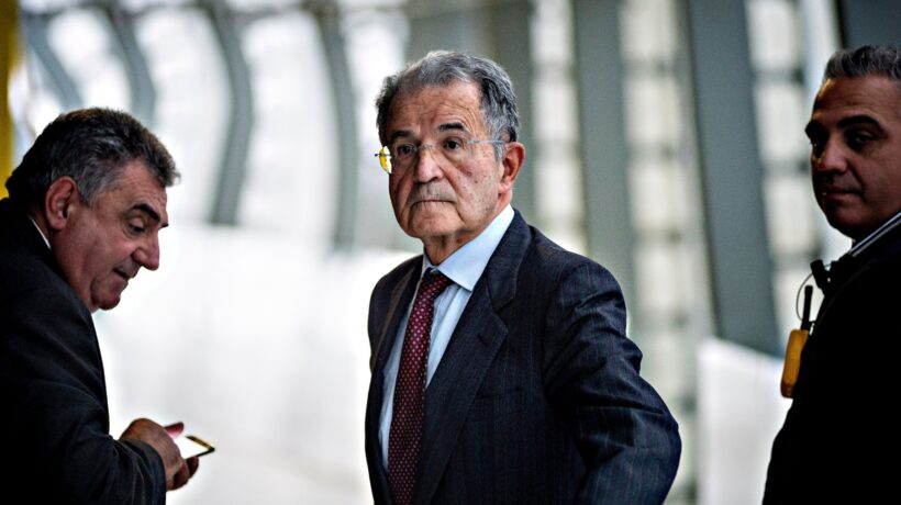 Prodi, Confindustria, il Pd. Gli stessi del «fate presto» tifano Mes assieme al Cav