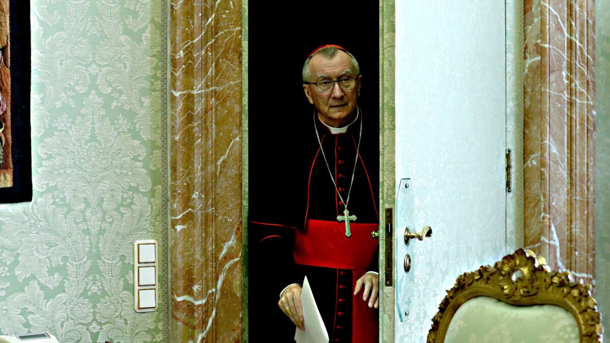 Progetto di Vaticano e Colle per riabilitare Xi Jinping: un viaggio del Papa a Wuhan