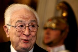 Contro la crisi ci vorrebbe Cossiga