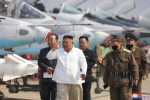 Kim Jong-un ricompare, ma la Casa Bianca ha ancora dubbi sulla sua salute