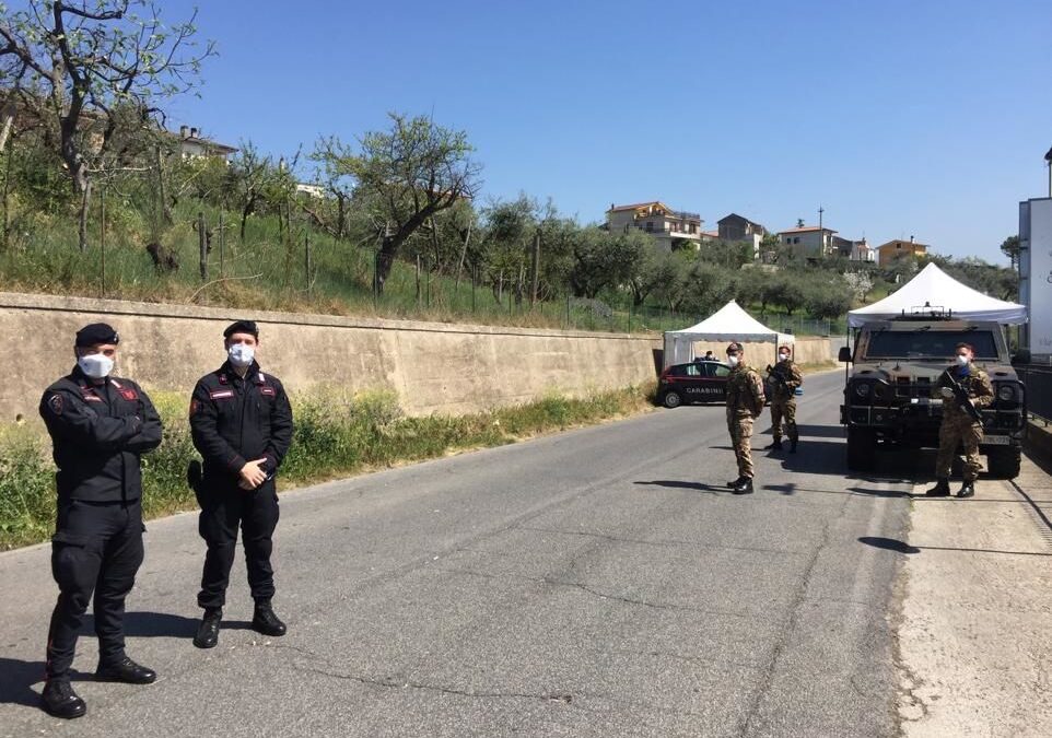 Anche nel Lazio è strage nelle residenze per anziani: «Trattati come bestie»