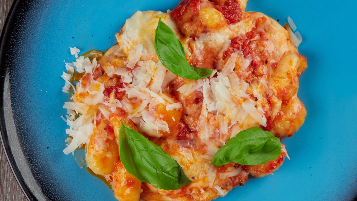 Cuciniamo insieme: gnocchi alla sorrentina alla clorofilla