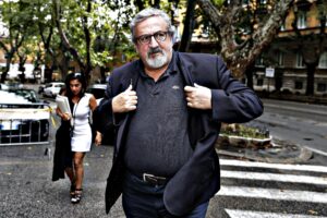 Attaccano la sanità in prima linea, mentre Emiliano blocca gli aiuti