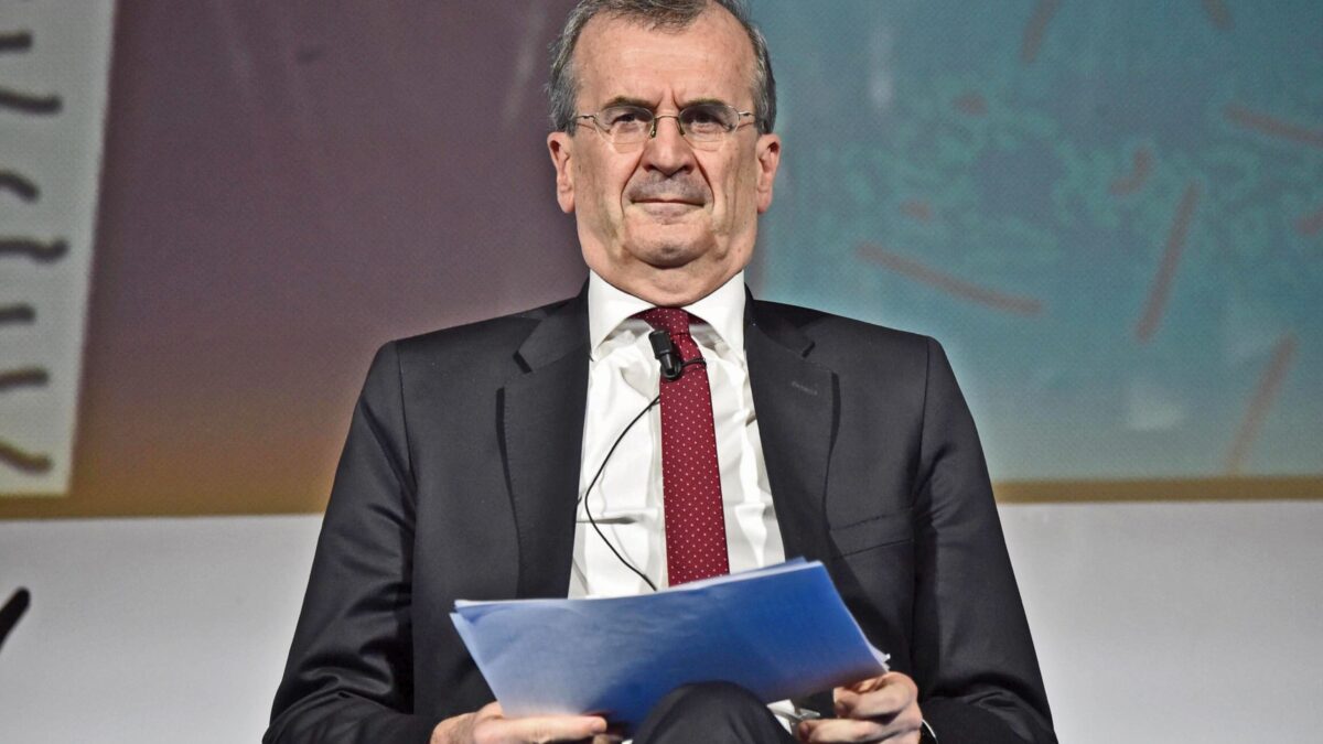 Mentre noi aspettiamo la ciotola tutti gli altri stampano moneta