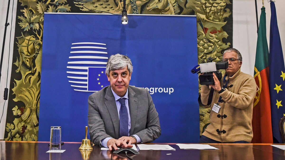 Il Mes c’è, le condizioni pure. Dall’Eurogruppo esce il peggior patto possibile