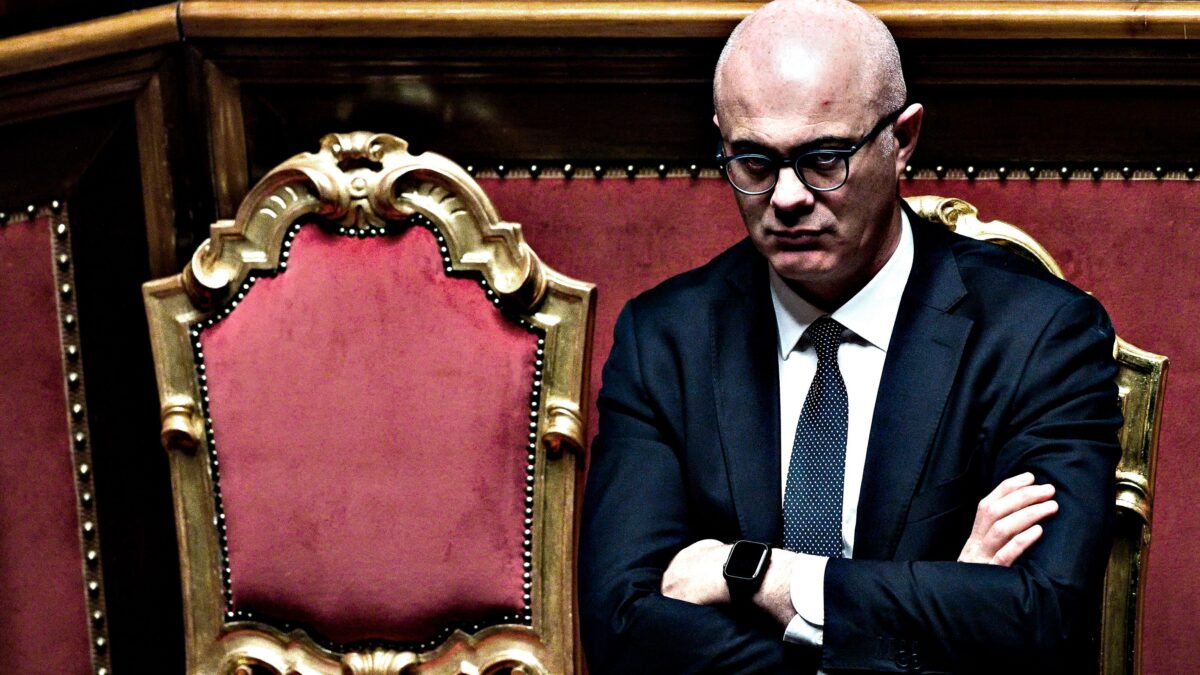 Il partito unico del Mes fa calare subito le braghe a Giuseppi