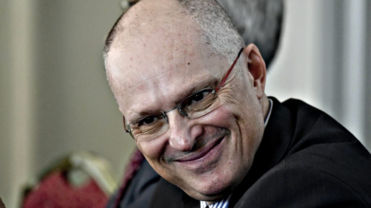 Sberla Oms a Ricciardi: «Non ci rappresenta»