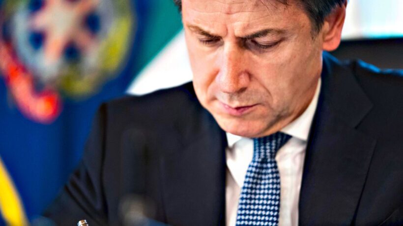 Fase 2, Conte in stato confusionale: «Riapriremo a scaglioni. Anzi no»