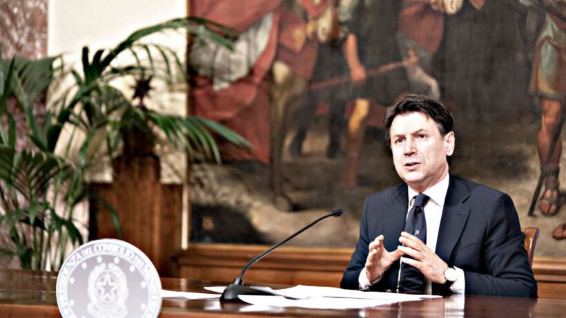 Basta col Conte che si crede re