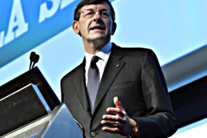 Nonostante i cervelloni, prima della fine di maggio non ci sarà nessuna app