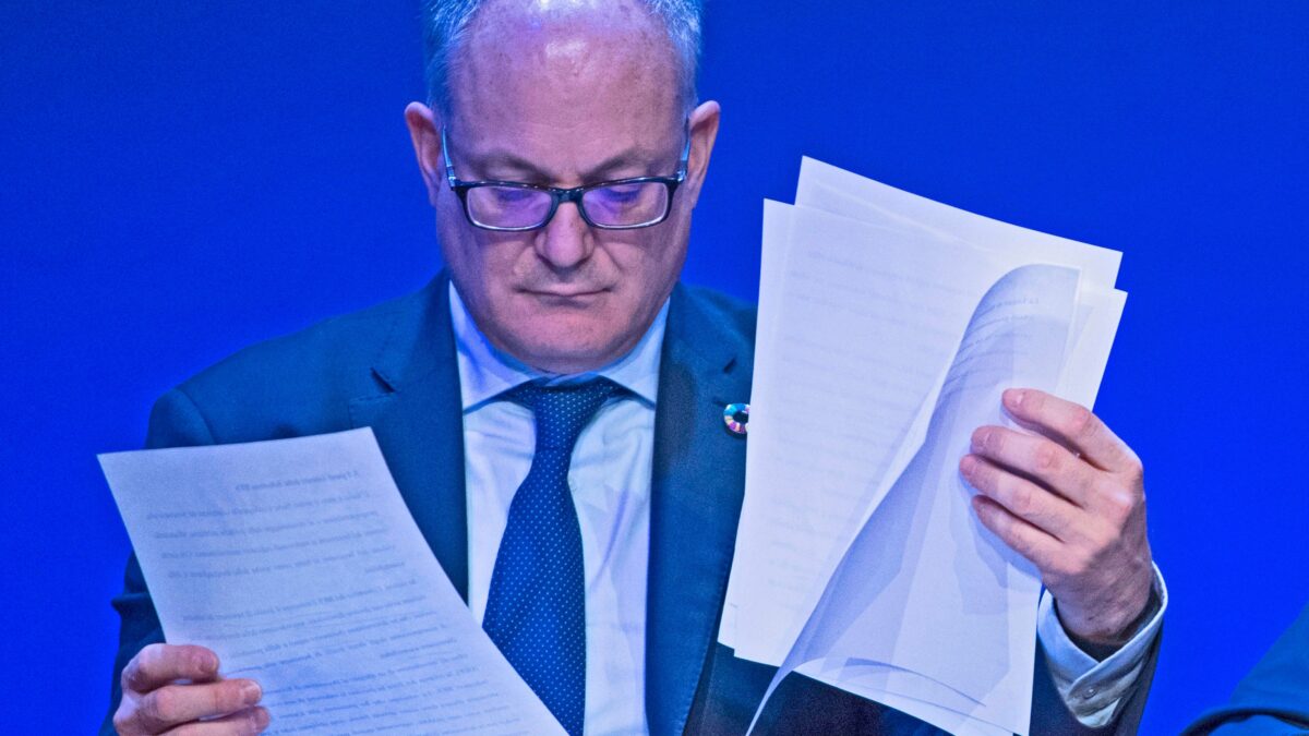 Gualtieri scarica sulle Regioni i ritardi della cassa integrazione