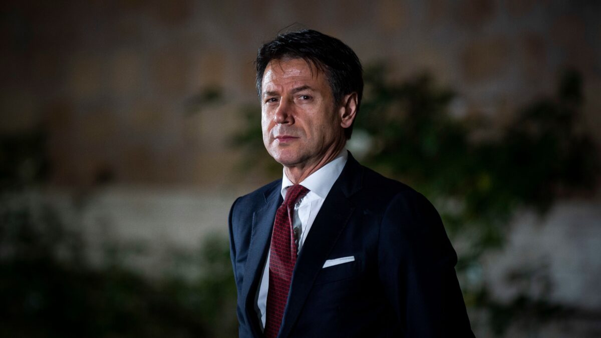 Conte sta facendo saltare i Comuni