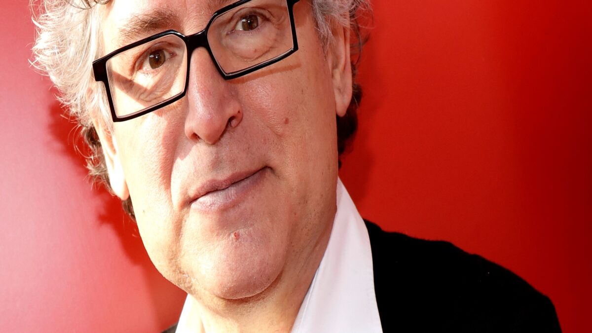 Michel Onfray, il principe degli atei contro il gender e l’utero in affitto