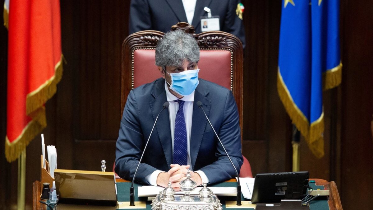 A demolire le Regioni ci si mette pure il «super partes» Fico