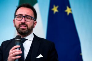 Boss e intrighi ecco perché Bonafede
 deve lasciare