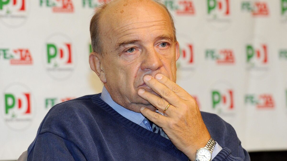 L’appello dei pasdaran di Conte: «Basta con gli agguati al governo»
