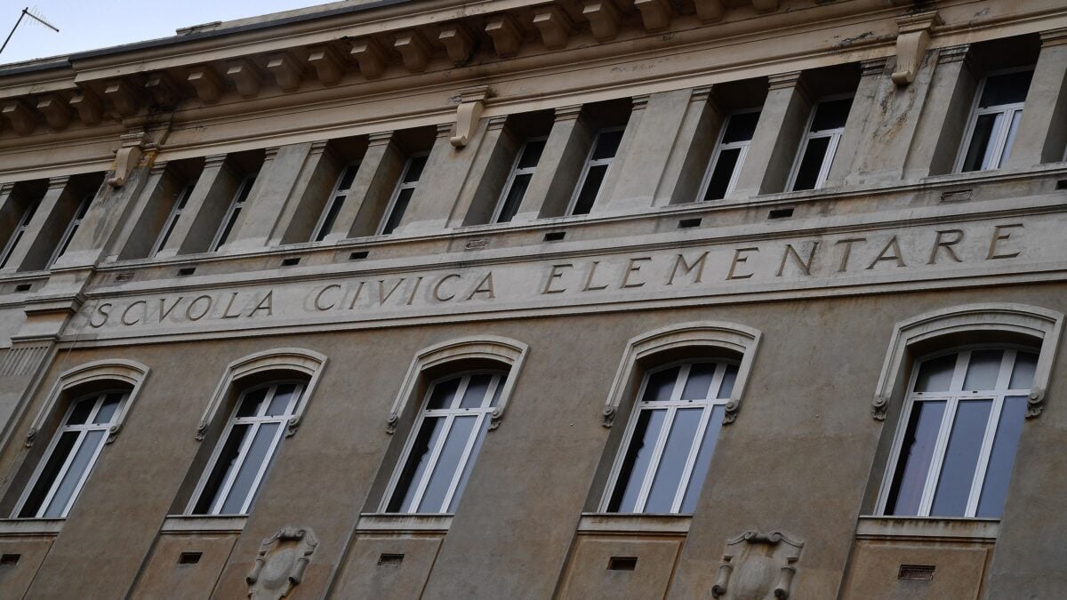 Festa Unità, Pro Vita & Famiglia: «Licei chiusi, ma palestre e feste aperte»