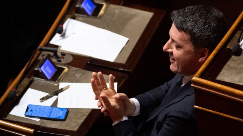 Ora che l’han fatto fuori, anche Renzi critica gli intrecci tra toghe e politici