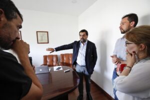La confessione dei magistrati in chat: «Sapevamo di fare campagna per i dem»