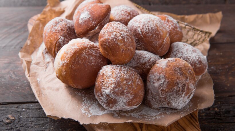Cuciniamo insieme: bignè di albicocche