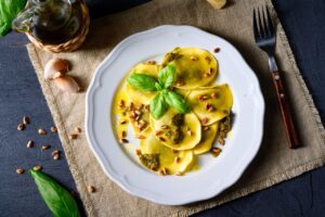 Cuciniamo insieme: marubini pinoli e maggiorana