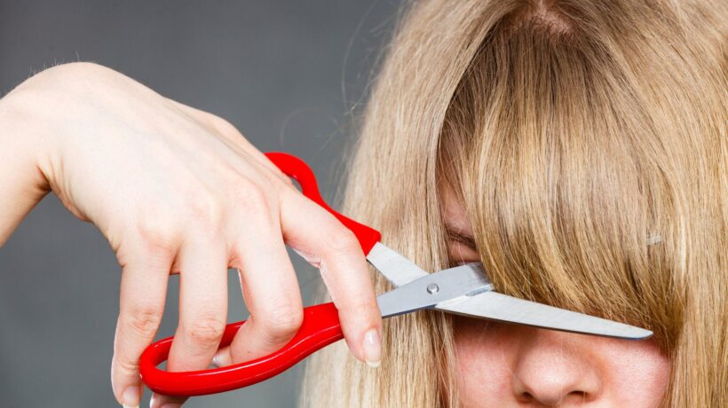 Capelli da quarantena. Come prendersene cura senza fare danni