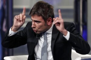 I grillini mandano giù anche questa pur di tenersi le poltrone di governo