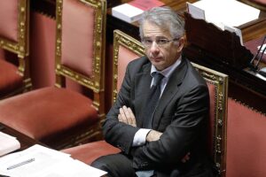 Ferri pedinato: dopo il nostro scoop i difensori si appellano alla Consulta