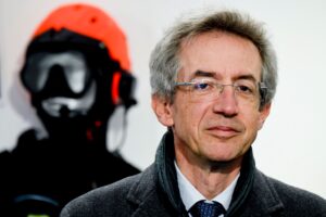 Il Miur riparte da zero per favorire gli amici