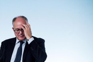 La «potenza di fuoco» era un bluff: già finiti i soldi per le garanzie