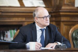 Ma Gualtieri sulle aste ha tirato il freno. Perché?