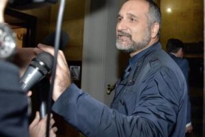 Claudio Messora: «M5s a un bivio: o Di Battista, o morte»