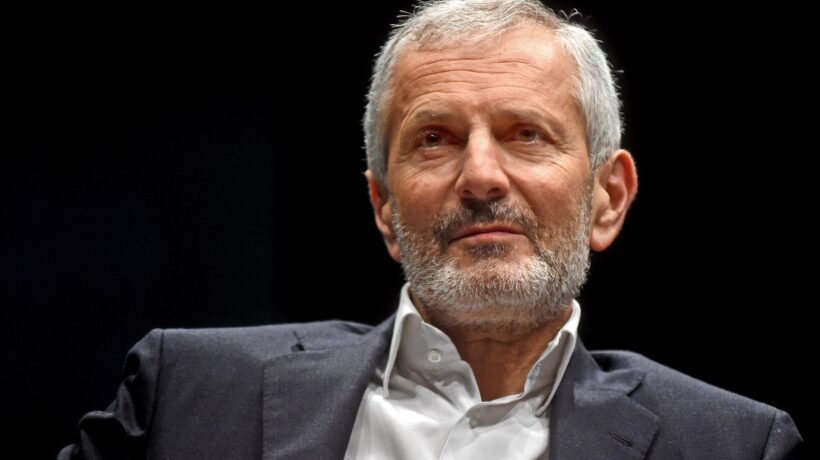 Carofiglio schifa la «gente sudata»:  meglio le cene con gli amici di Palamara