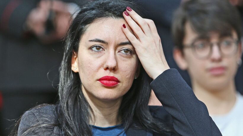 Il disastro scuola scaricato sui presidi. I genitori pronti a occupare le aule