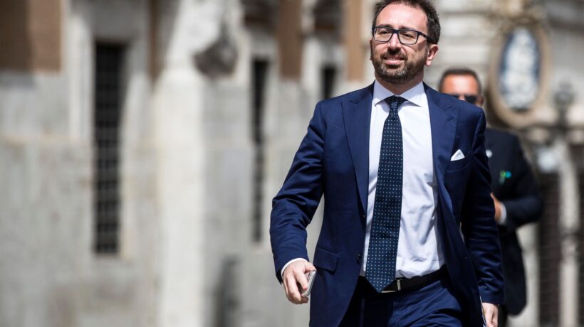 Indagine di Pignatone sullo stadio a Roma e nomine al ministero. L’esordio choc di Fofò