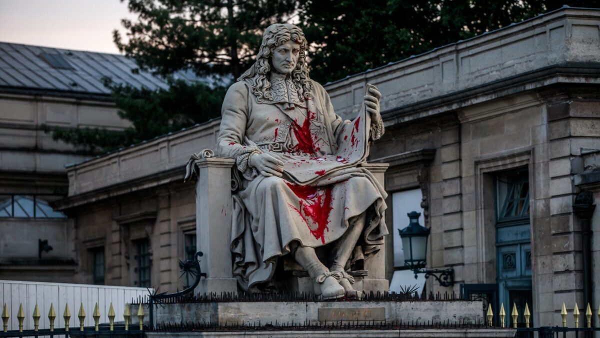 Ma quale razzismo, chi attacca le statue cerca di demolire la figura del padre