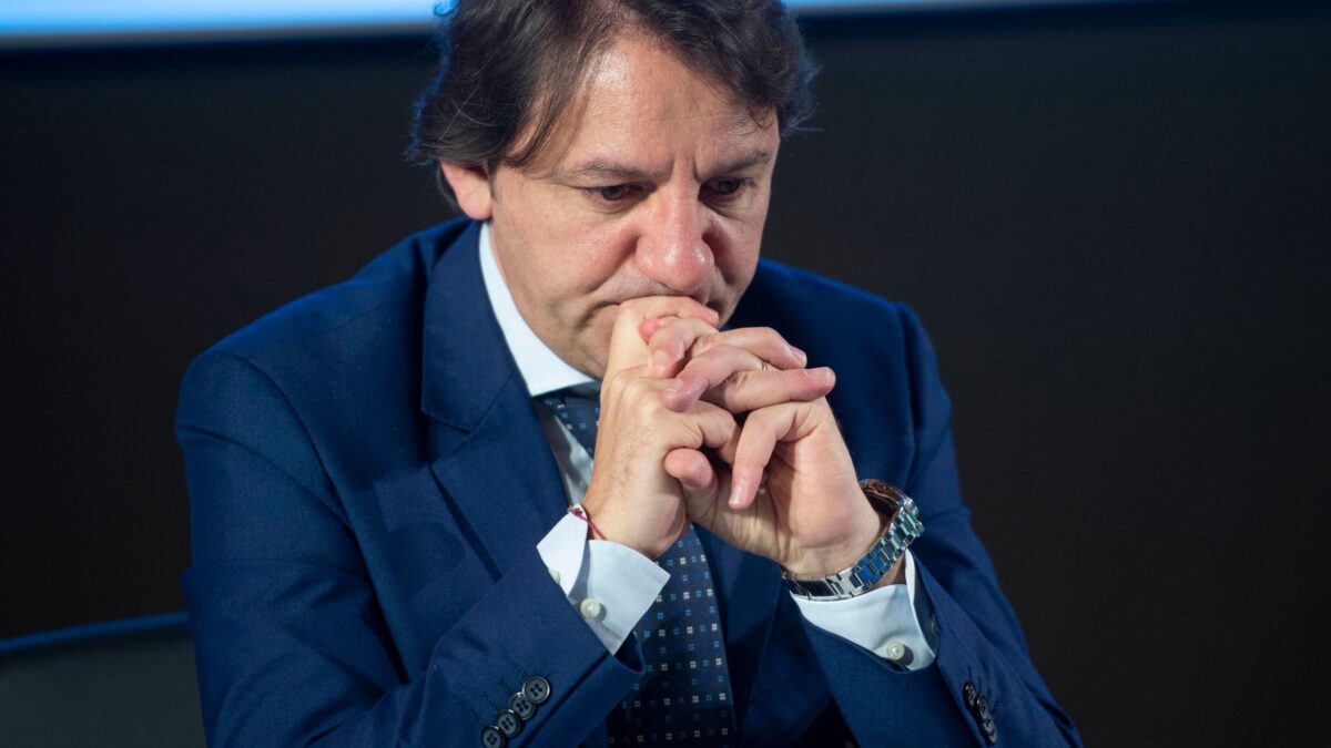 Nessuna trasparenza e troppi ritardi: la cassa integrazione manda in tilt Tridico