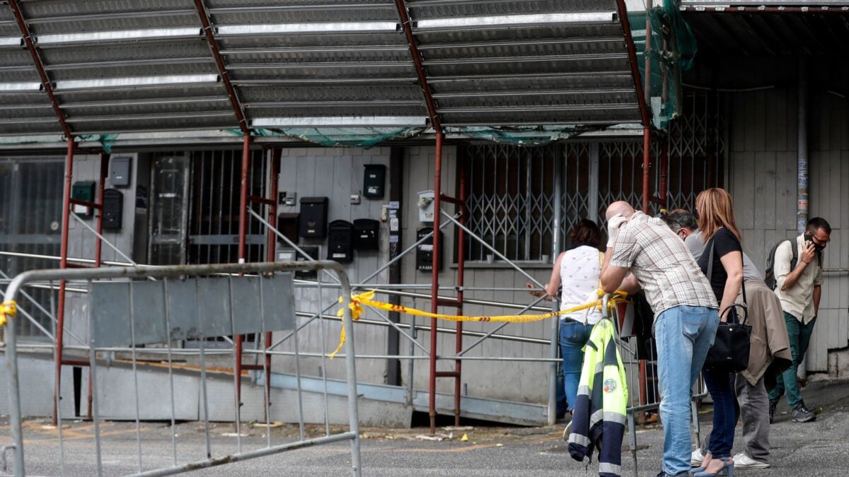 Focolai fra i migranti. Il Pd: più porti aperti