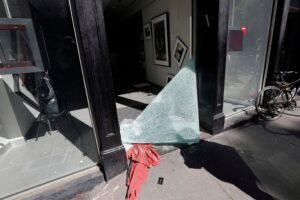 Da Ue e Onu atti di vandalismo contro gli Usa