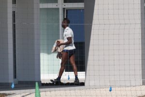 Balotelli fa il guru del potere nero. Ma non s’allena e il Brescia lo licenzia