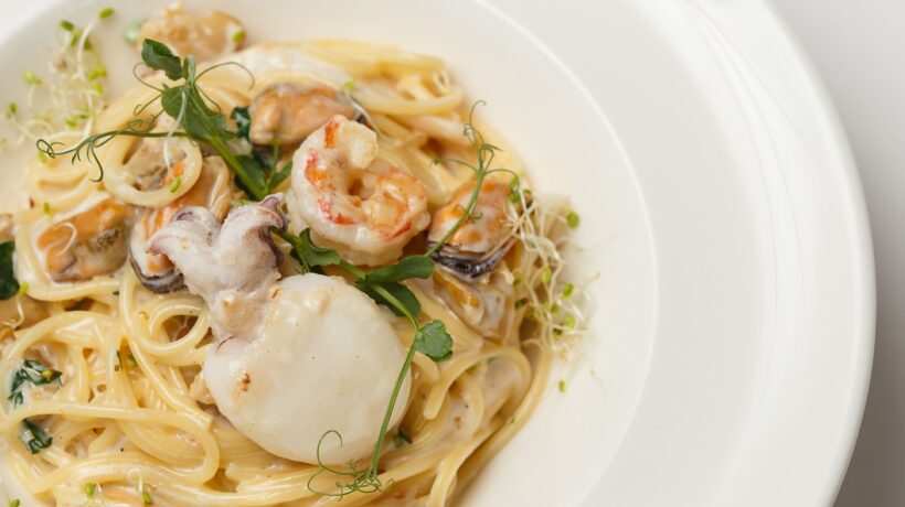 Cuciniamo insieme: spaghetti di mare con crema di fiori