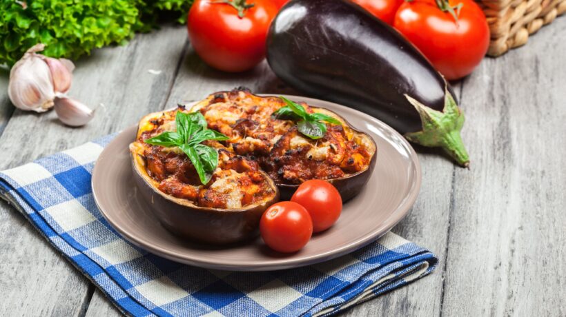 Cuciniamo insieme: melanzane ripiene alla moda di Puglia