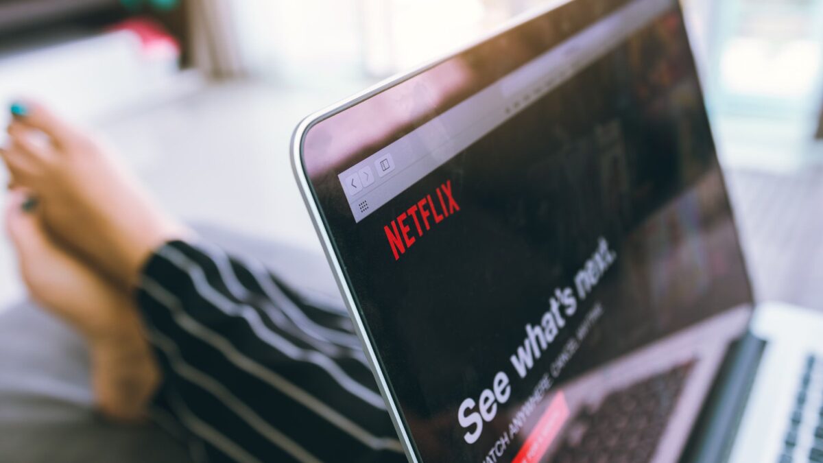 Timvision si allea anche con Netflix. Tutto il catalogo sulla piattaforma