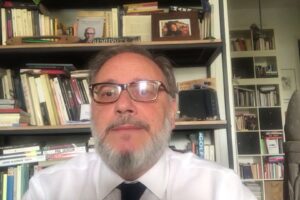 Ricordate i navigator? 2.600 euro al mese per stare seduti sul divano