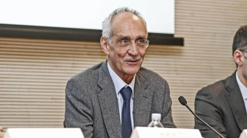 Pietro Ichino: «Che fallimento i navigator, non fanno nulla»