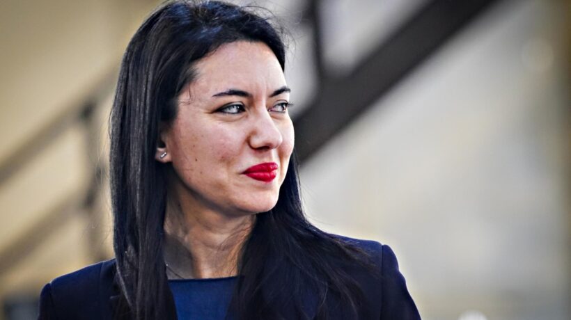 Usano il voto per spostare il rientro a scuola