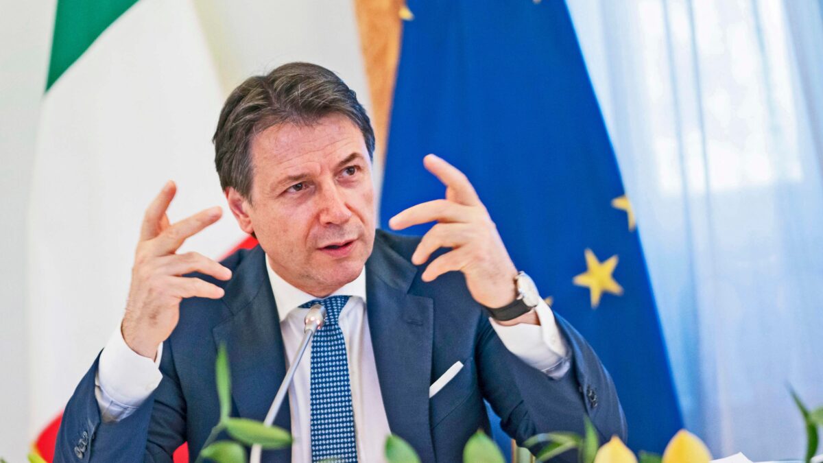 Le bufale dei giornali sui successi di Giuseppi e la fine dell’austerità