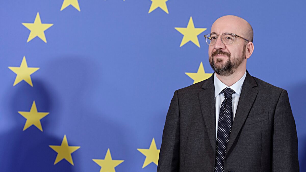 Il governo evita di decidere sul Mes e rischia grosso sugli aiuti europei