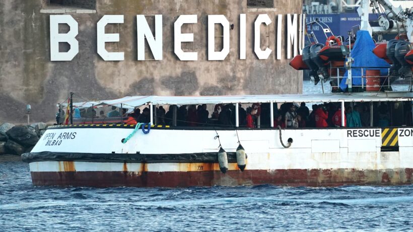 La legge permette di chiudere i porti